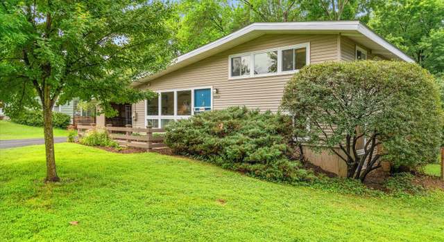 Photo of 4013 Javins Dr, Alexandria, VA 22310