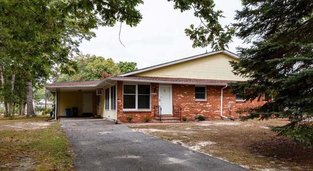 Photo of 18 Cranberry Rd, Manahawkin, NJ 08050