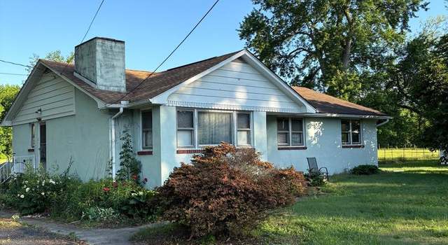 Photo of 371 N Hook Rd, Pennsville, NJ 08070