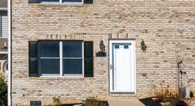 Photo of 215 Waterbrook Ct, Woodstock, VA 22664