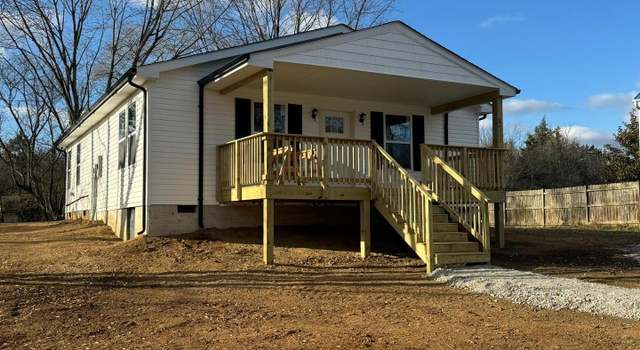 Photo of 191 King St, Kearneysville, WV 25430