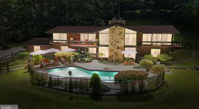 Property at 514 Hemlock Dr, Hockessin, DE 19707, 5 beds, 3 baths