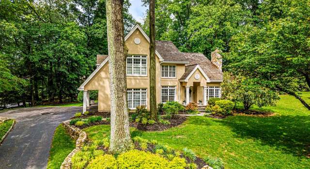 Photo of 6 Woodford Ln, Malvern, PA 19355