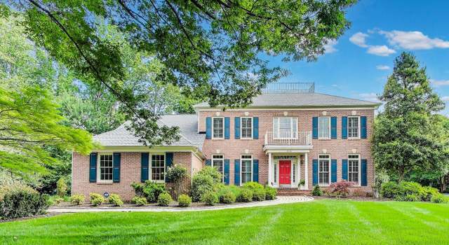 Photo of 10106 Waterside Dr, Burke, VA 22015