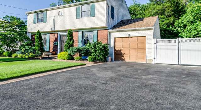 Photo of 244 Hendrickson Ave, Edgewater Park, NJ 08010