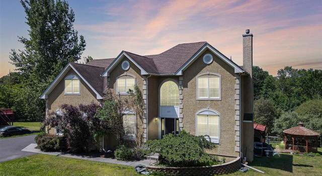 Photo of 219 Saddle Creek Dr, Bangor, PA 18013