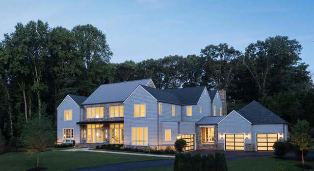 Property at 780 Falls Farm Ct, Great Falls, VA 22066, 6 beds, 8.5 baths