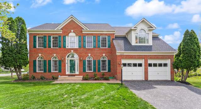 Property at 42935 Palliser Ct, Leesburg, VA 20176, 4 beds, 4.5 baths