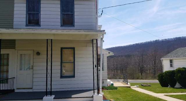 Photo of 386 E Liberty St, Schuylkill Haven, PA 17972