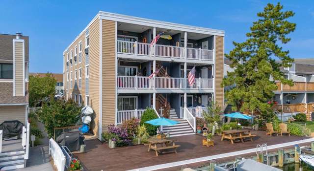 Property at 707 94th St #302, Ocean City, MD 21842, 3 beds, 2 baths