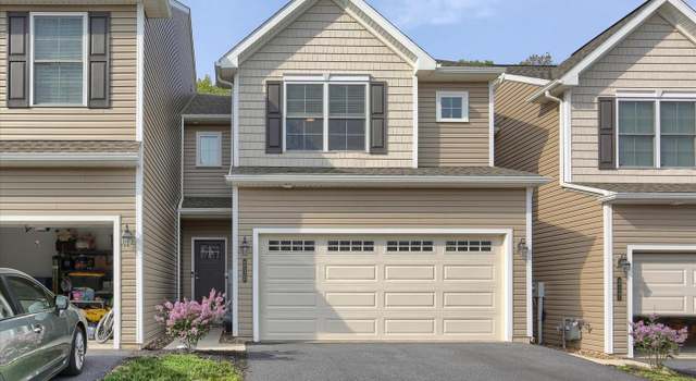 Photo of 215 Sage Blvd, Middletown, PA 17057