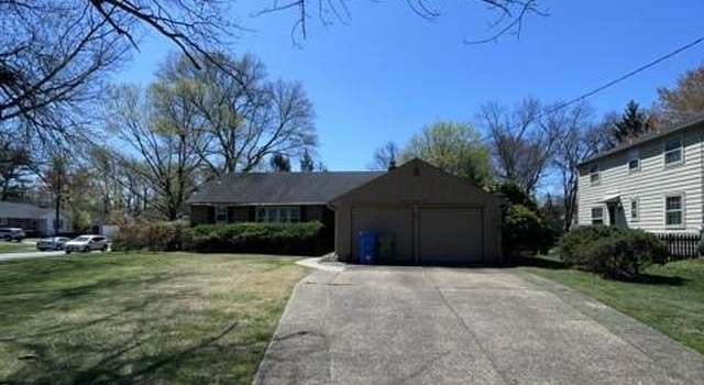 Photo of 1324 Beaverbrook Dr, Cherry Hill, NJ 08034
