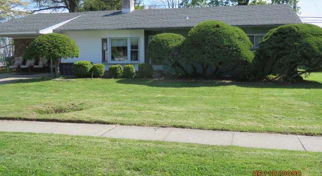 Photo of 435 Stonybrook Dr, Levittown, PA 19055