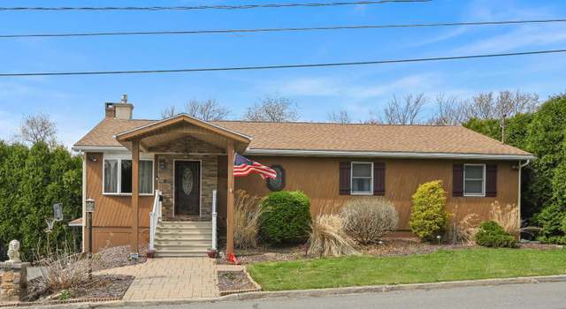 Photo of 250 W Fell St, Summit Hill, PA 18250