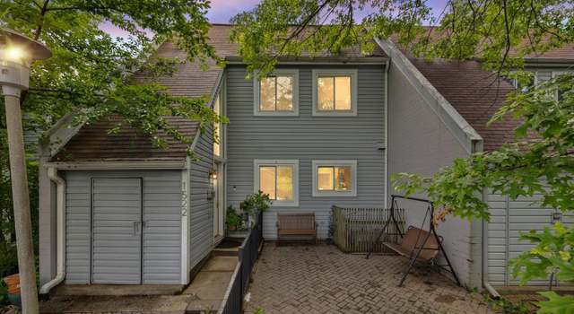 Photo of 1522 Goldenrain Ct, Reston, VA 20190