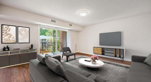 Photo of 828 Quince Orchard Blvd Unit 828-10, Gaithersburg, MD 20878