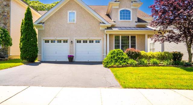 Photo of 6 Galileo Dr, Cranbury, NJ 08512
