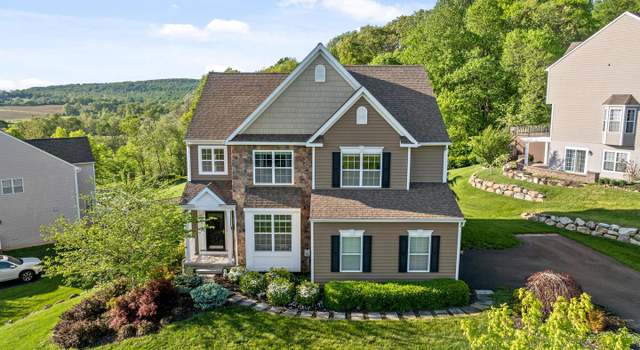 Photo of 212 Ironstone Ln, Elverson, PA 19520