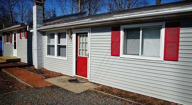 Photo of 404 Fairmount Dr, Edgewater, MD 21037
