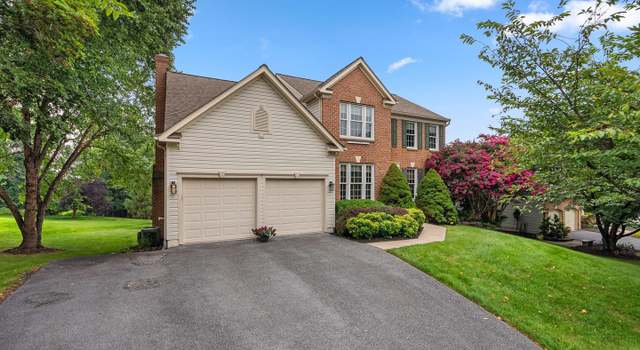 Property at 4532 Doncaster Dr, Ellicott City, MD 21043, 4 beds, 3.5 baths