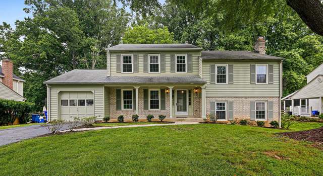 Photo of 19516 Dubarry Dr, Brookeville, MD 20833