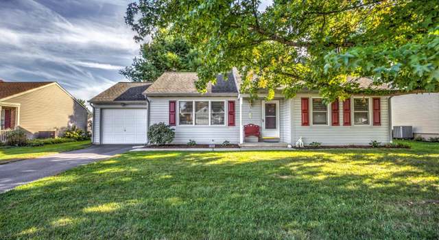 Photo of 212 Sycamore Ln, New Holland, PA 17557