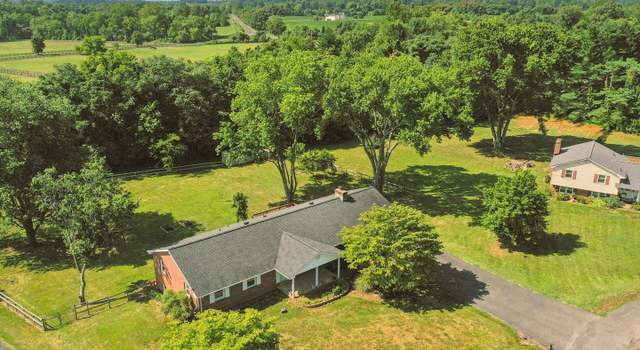 Photo of 10059 Kimberly Ct, Warrenton, VA 20186