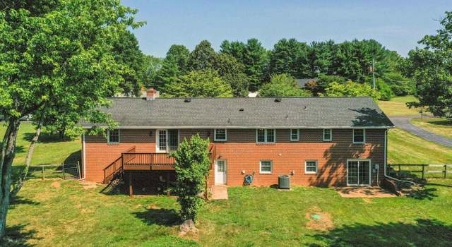 Photo of 10059 Kimberly Ct, Warrenton, VA 20186
