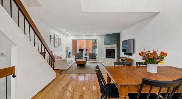 Photo of 102 Lombard St, Philadelphia, PA 19147
