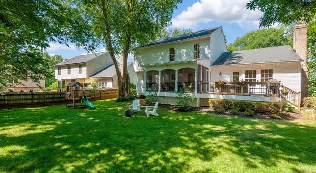 Photo of 1204 Periwinkle Way SW, Leesburg, VA 20175