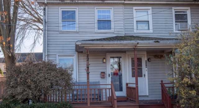 Photo of 122 S 4th St, North Wales, PA 19454