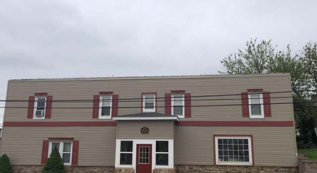 Photo of 84 York St, Taneytown, MD 21787