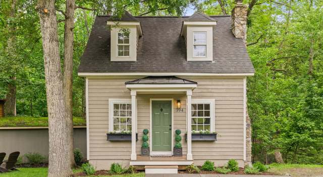 Photo of 394 White Oak Ln, Bluemont, VA 20135