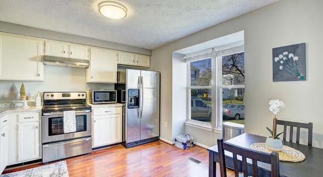 Photo of 371 Valiant Cir, Glen Burnie, MD 21061
