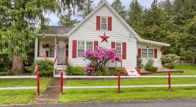 Photo of 708 Mountain St, Lykens, PA 17048