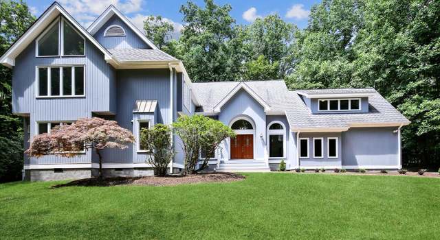 Photo of 10721 Sycamore Springs Ln, Great Falls, VA 22066