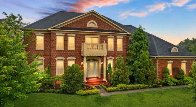Photo of 18250 Glen Oak Way, Leesburg, VA 20176