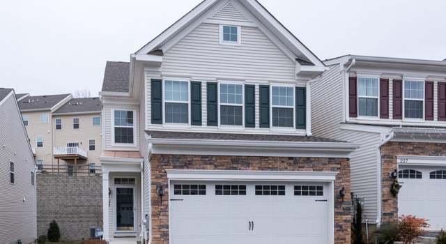 Photo of 225 Clermont Dr, Newtown Square, PA 19073