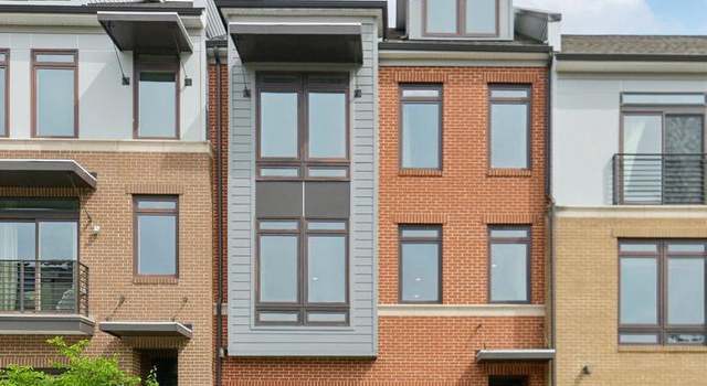 Photo of 1702 River Sandstone Ter SE, Leesburg, VA 20175