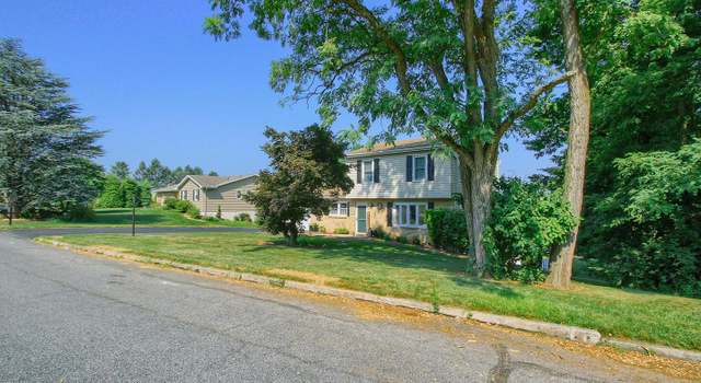 Photo of 11 Summer Dr, Dillsburg, PA 17019