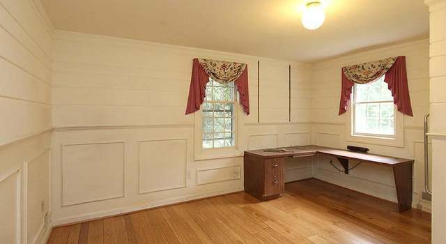 Photo of 17800 Howe Dr, Olney, MD 20832