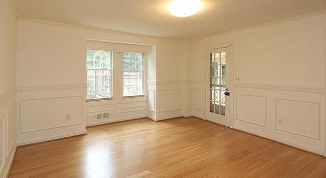 Photo of 17800 Howe Dr, Olney, MD 20832