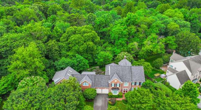 Property at 13893 Walney Park Dr, Chantilly, VA 20151, 4 beds, 4.5 baths