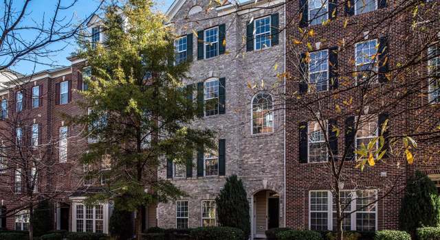 Photo of 2258 Margraf Cir #406, Woodbridge, VA 22191