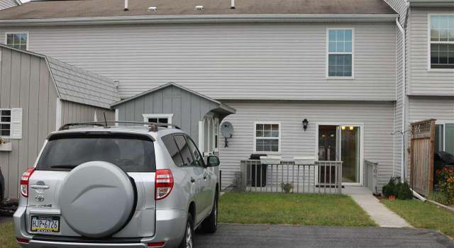 Photo of 106 Tory Cir, Enola, PA 17025