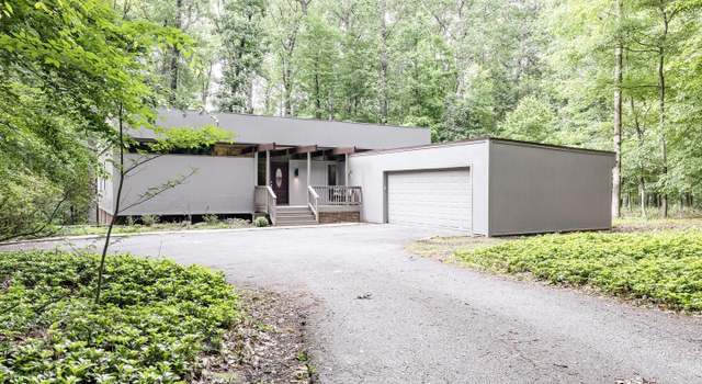 Photo of 2502 Caves Forest Rd, Owings Mills, MD 21117
