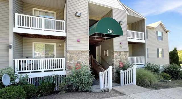 Photo of 210 Wild Oak Ln #203, Stafford, VA 22554