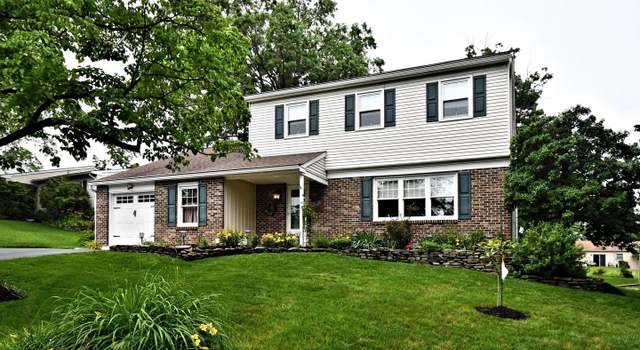 Photo of 403 Grenoble Dr, Sellersville, PA 18960