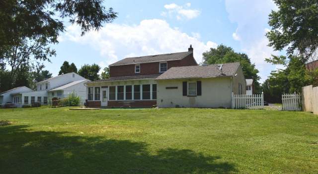 Photo of 4955 Madison Dr, Brookhaven, PA 19015