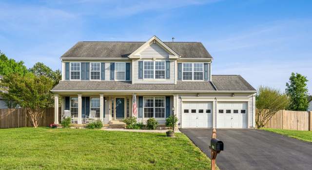 Photo of 13860 Bridlewood Dr, Gainesville, VA 20155